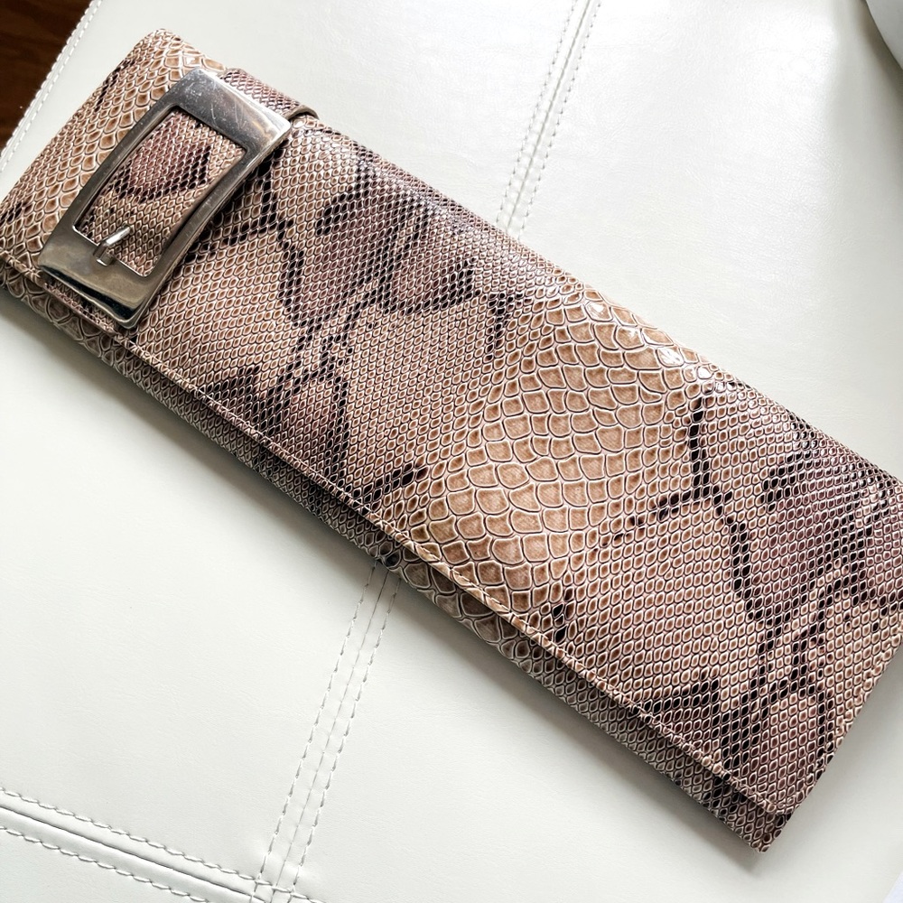 Python style BIG BUDDAH clutch